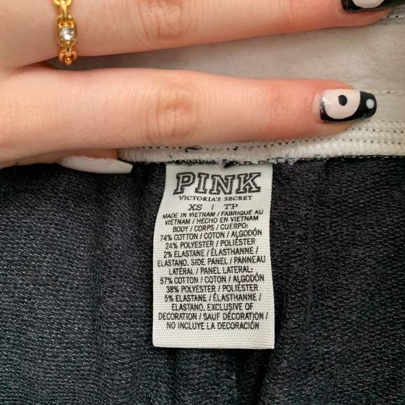 Victoria secret PINK black and white sweatpants - Picture 4 of 4